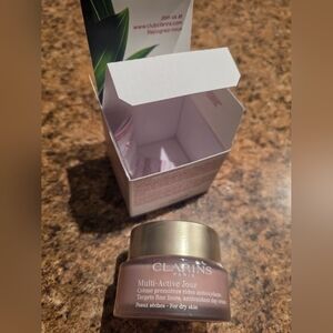 New, sealed CLARINS Multi-active Day Cream, Full Size 50mL